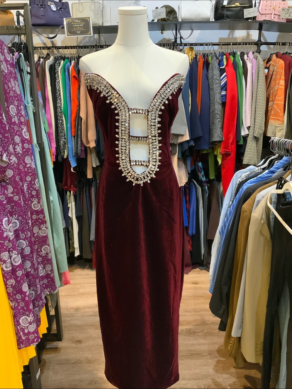 Elegant Burgundy Velvet Evening Gown with Crystal Embellishment
